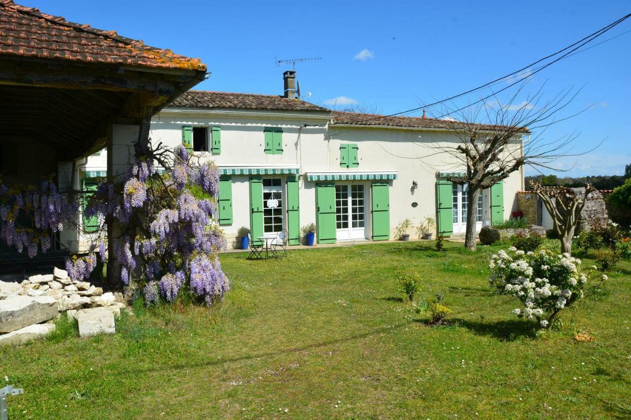 Вилла Le Petit Saule Floirac  Экстерьер фото